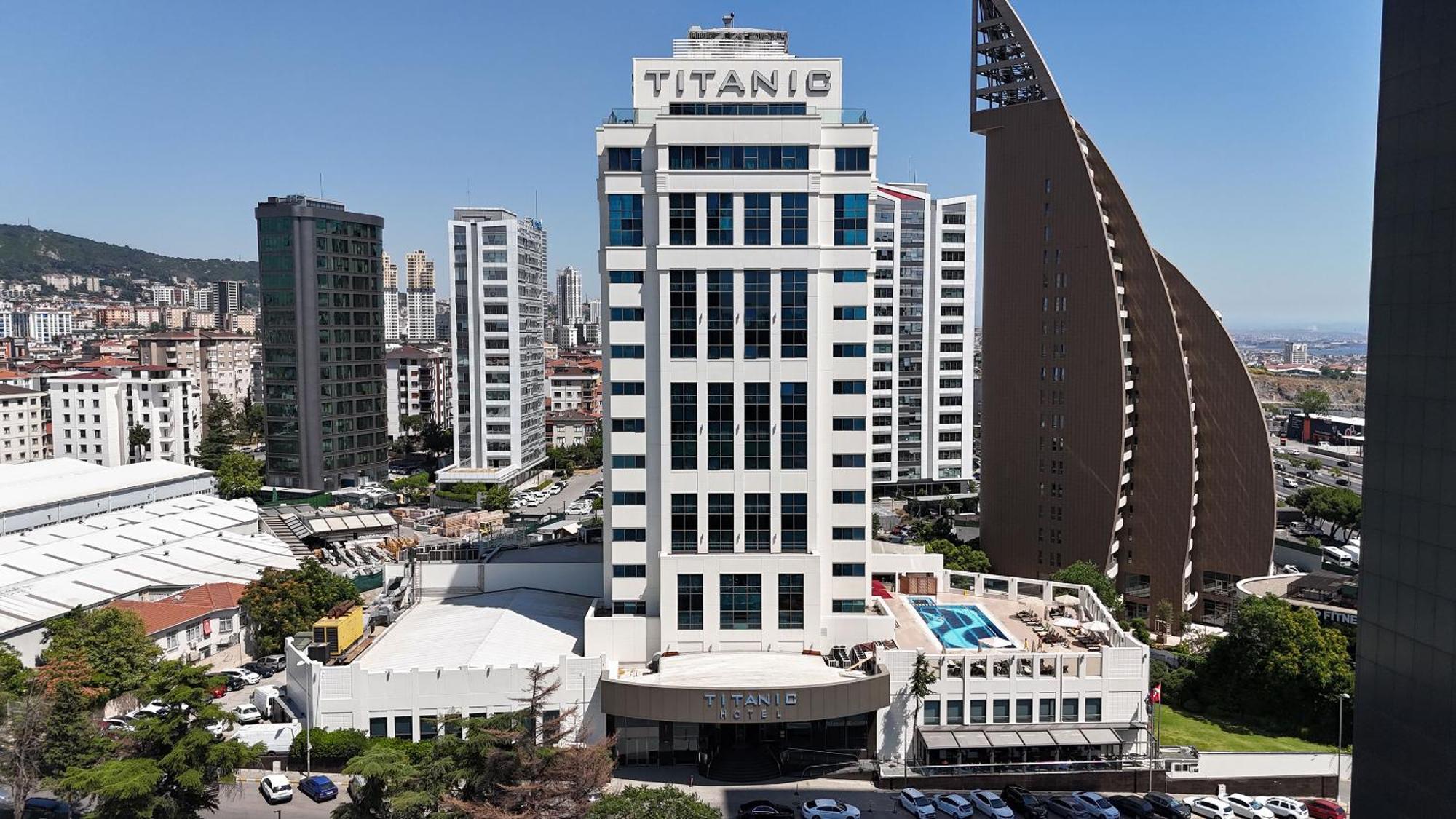 Titanic Business Kartal Istanboel