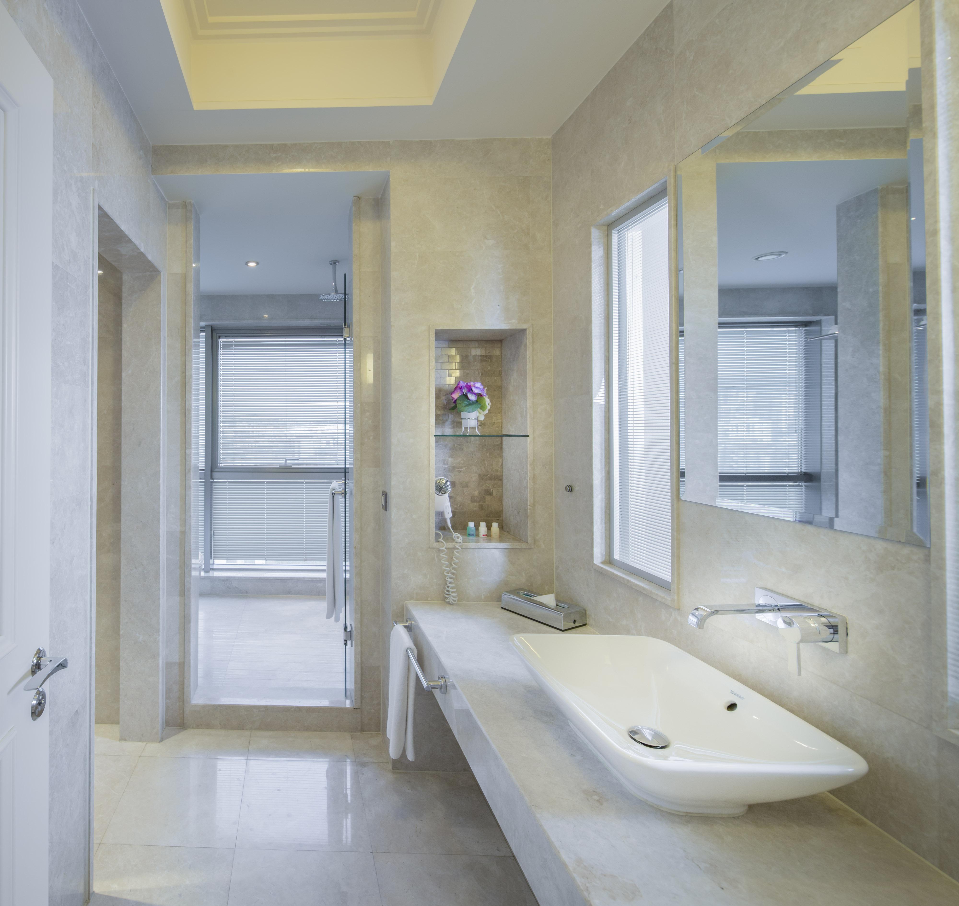 Otel Titanic Business Kartal 5*