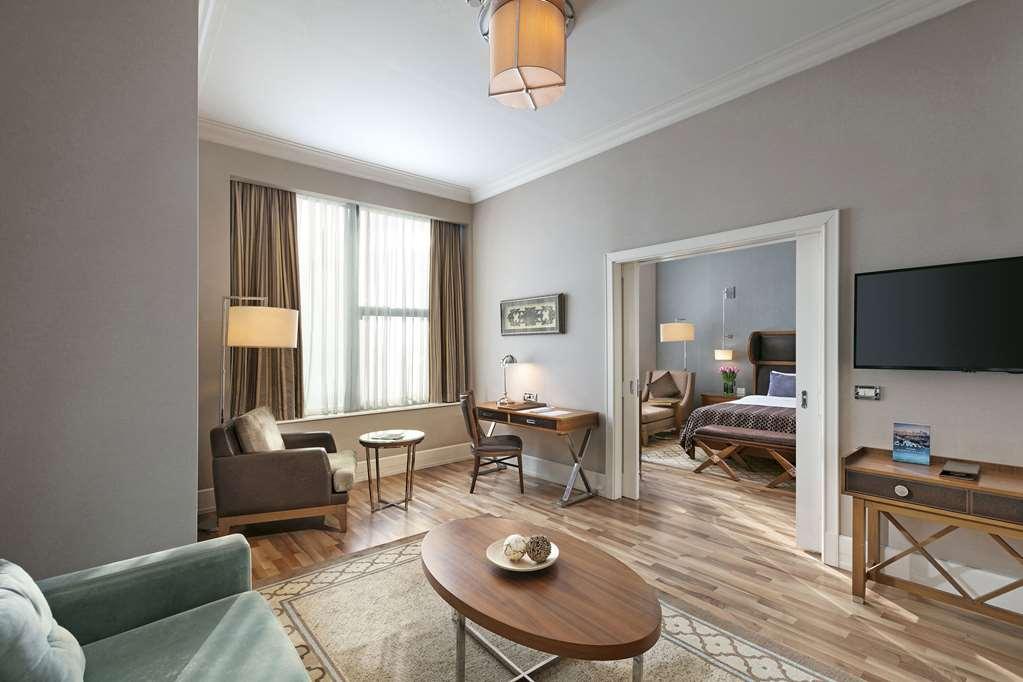 Titanic Business Kartal 5* İstanbul